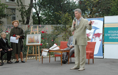 «Асоціація благодійників України» та «Імперіал Тобако Юкрейн» встановлять в Музеї Рильського опалювальний котел