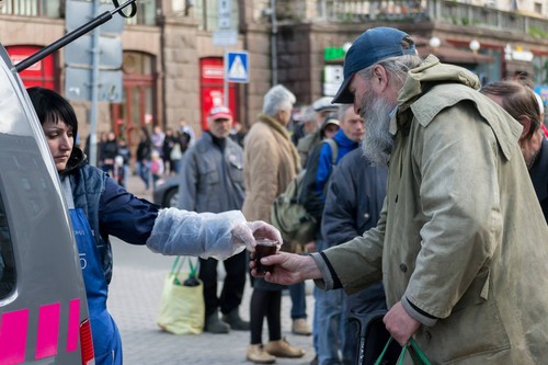 Олена Поліщук: «Найлегший і важливий спосіб допомогти бездомному – стати добрішим»
